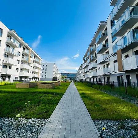Charming Apartment In A Green Area- Free Parking Krakow Exterior photo