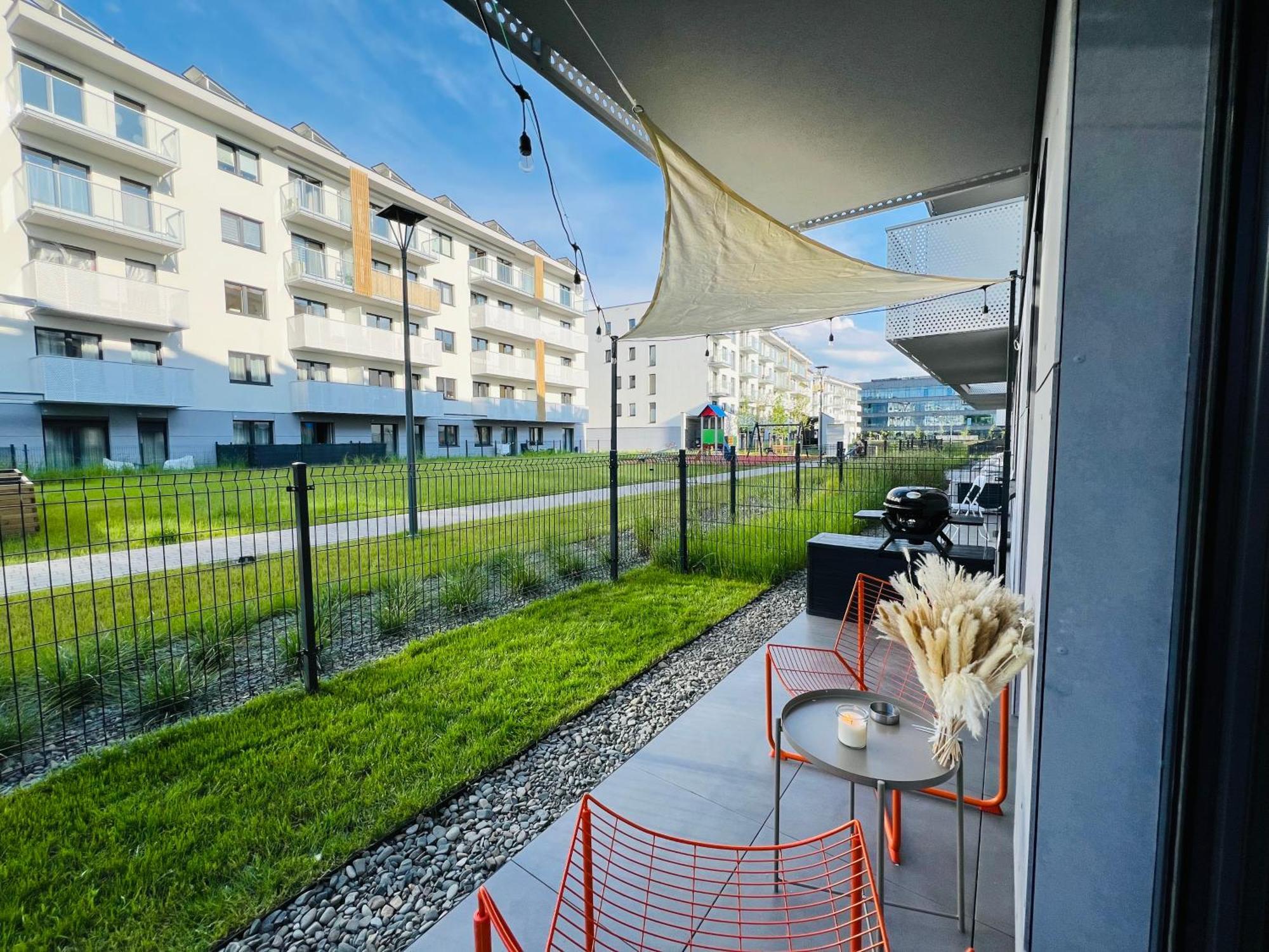Charming In A Area- Free Parking Apartment Krakow